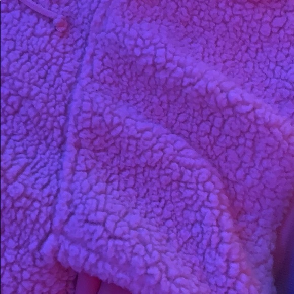 I’m selling a fuzzy jacket quarter zip - Picture 3 of 3